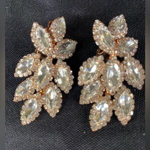 Chandelier Style marquise-cut cubic zirconia clips in rose gold toned setting.